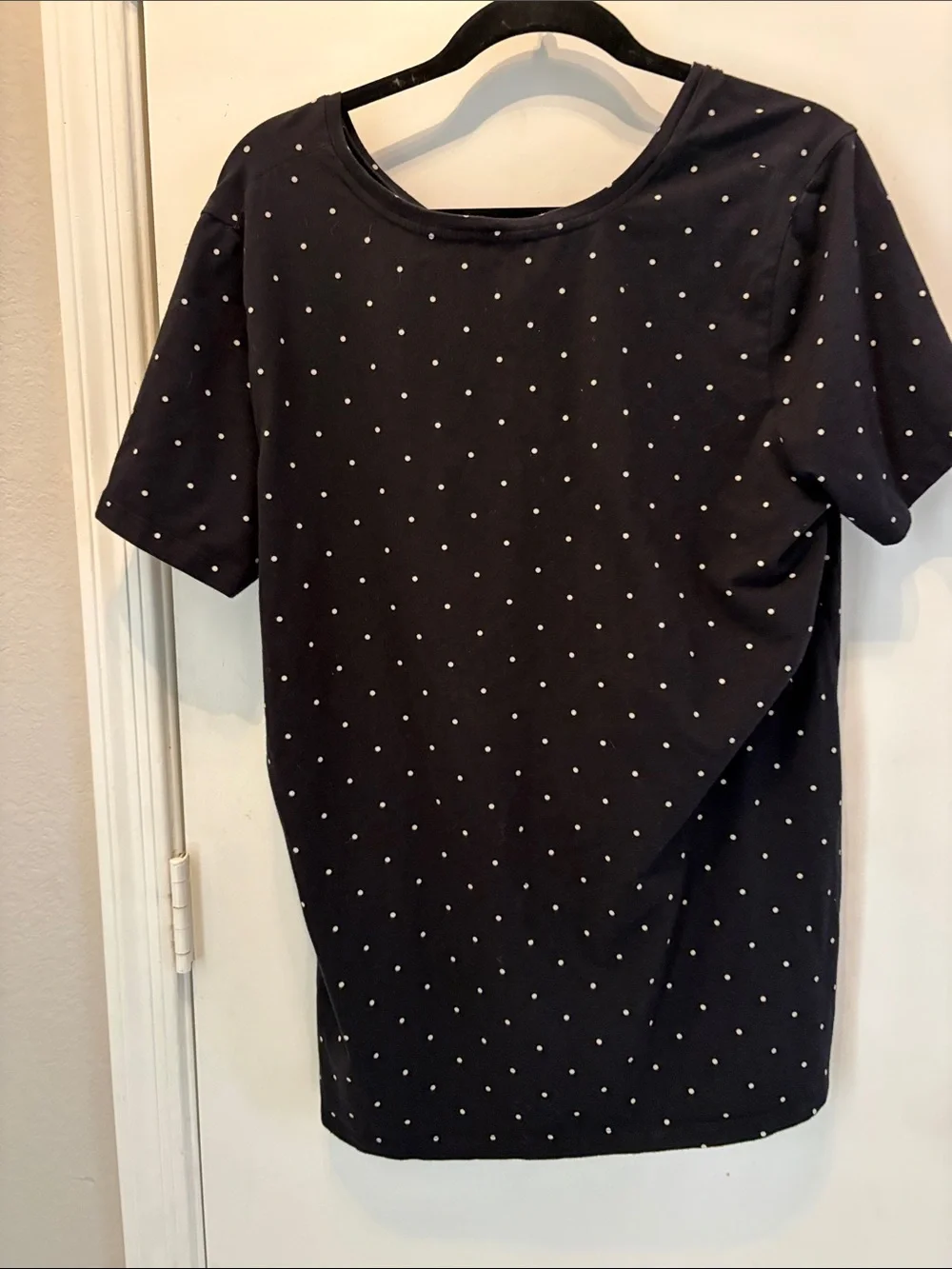 Black V-Neck Short Sleeve Top with White Dot Print Minimalist Quiet Luxury 1X